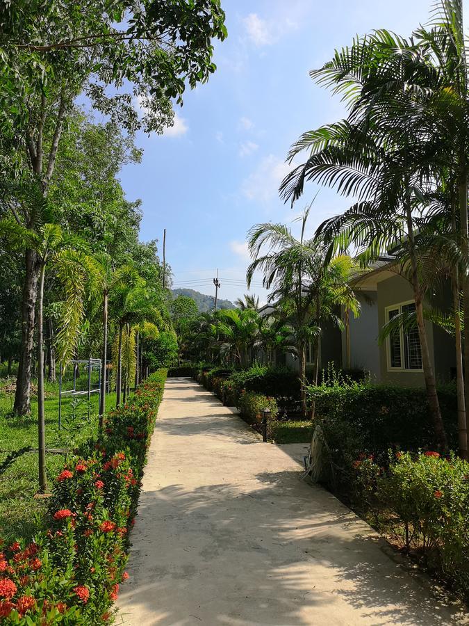 Saiyuan Garden Resort Rawai Exterior photo